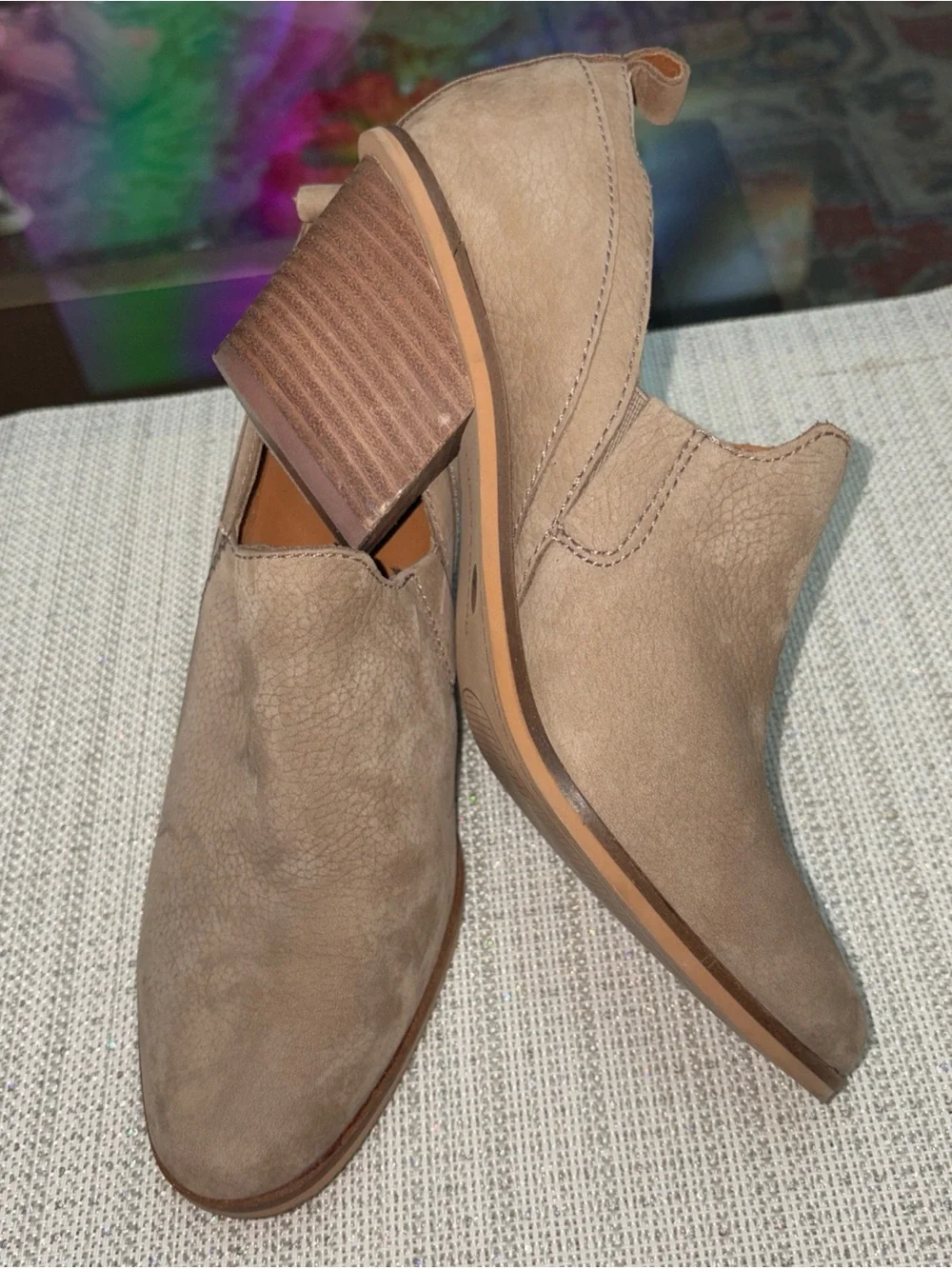 Lucky Brand women Taupe Suede Slip-On Loafers size 7.5